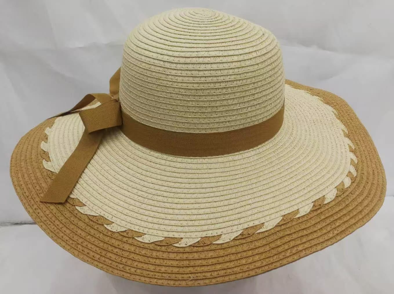 Hand-Woven Hat Style 04